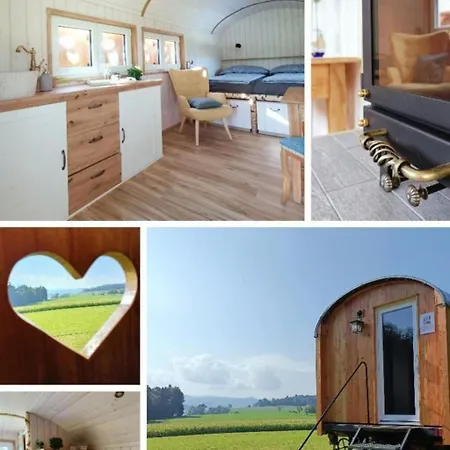 Apartment Zirkuswagen Vom Sommerhof By Interhome